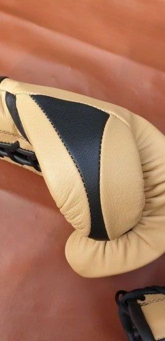 Sparring gloves made in france